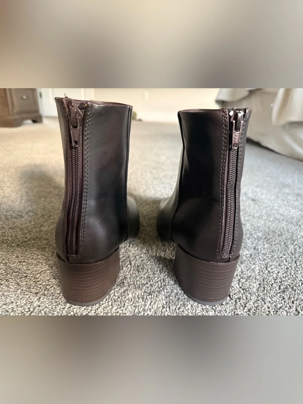 Baretraps Women’s Emilie Bootie in Dark Brown Size 6.5 Wide—NWOT
